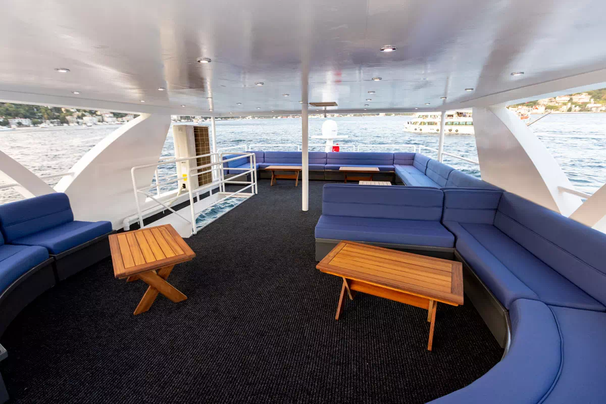 Crucero privado de Nochevieja en yate por el Bósforo — Estambul