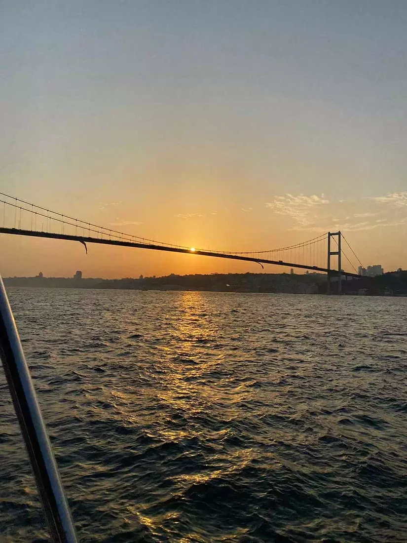 Private Bosphorus Sightseeing Cruise — Istanbul