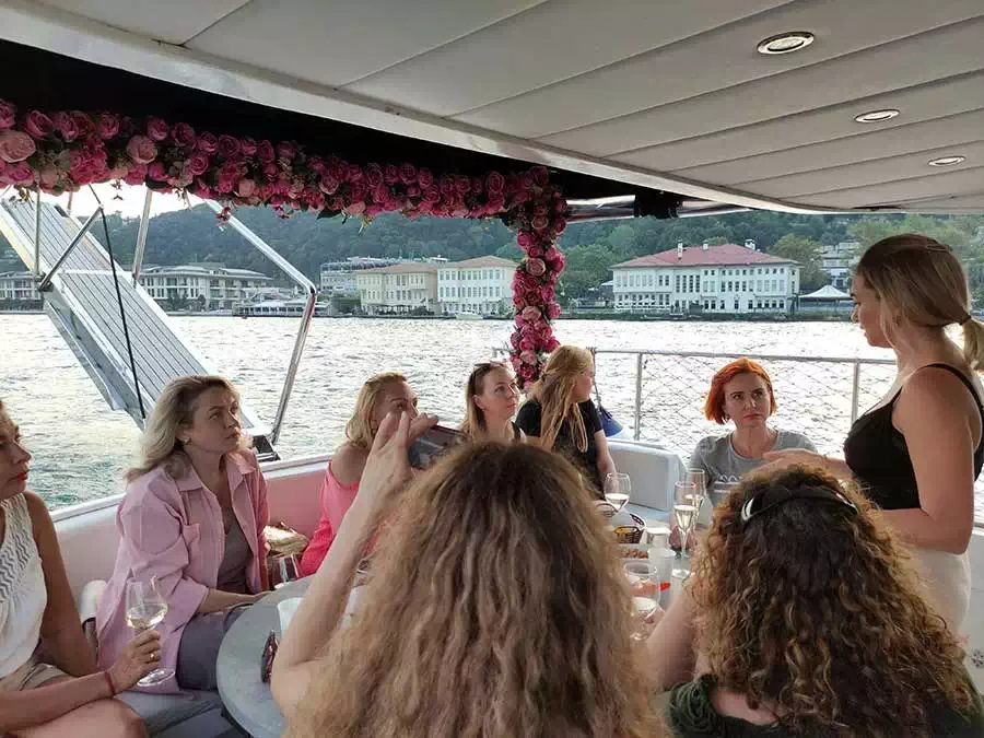 Sightseeing Cruise